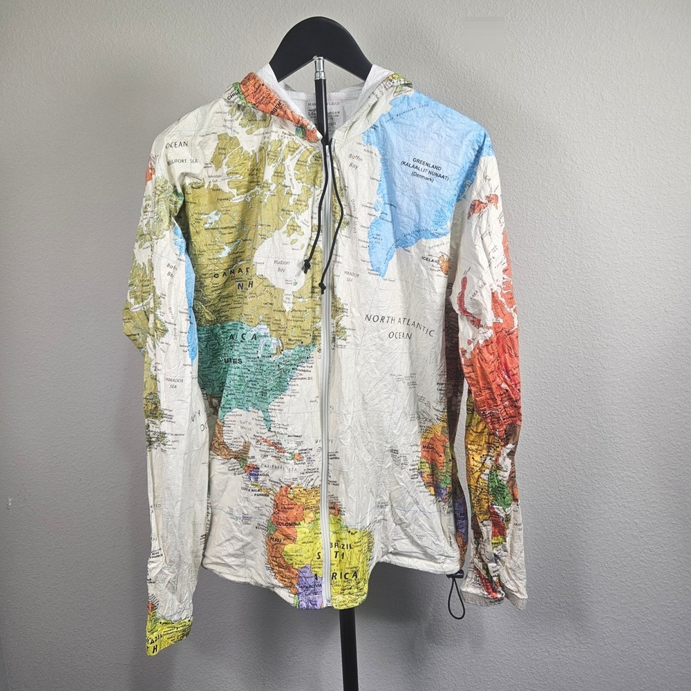 Leslie Jordan World Map Jacket Men M Tyvek Hooded Zip Windbreaker Travel Retro